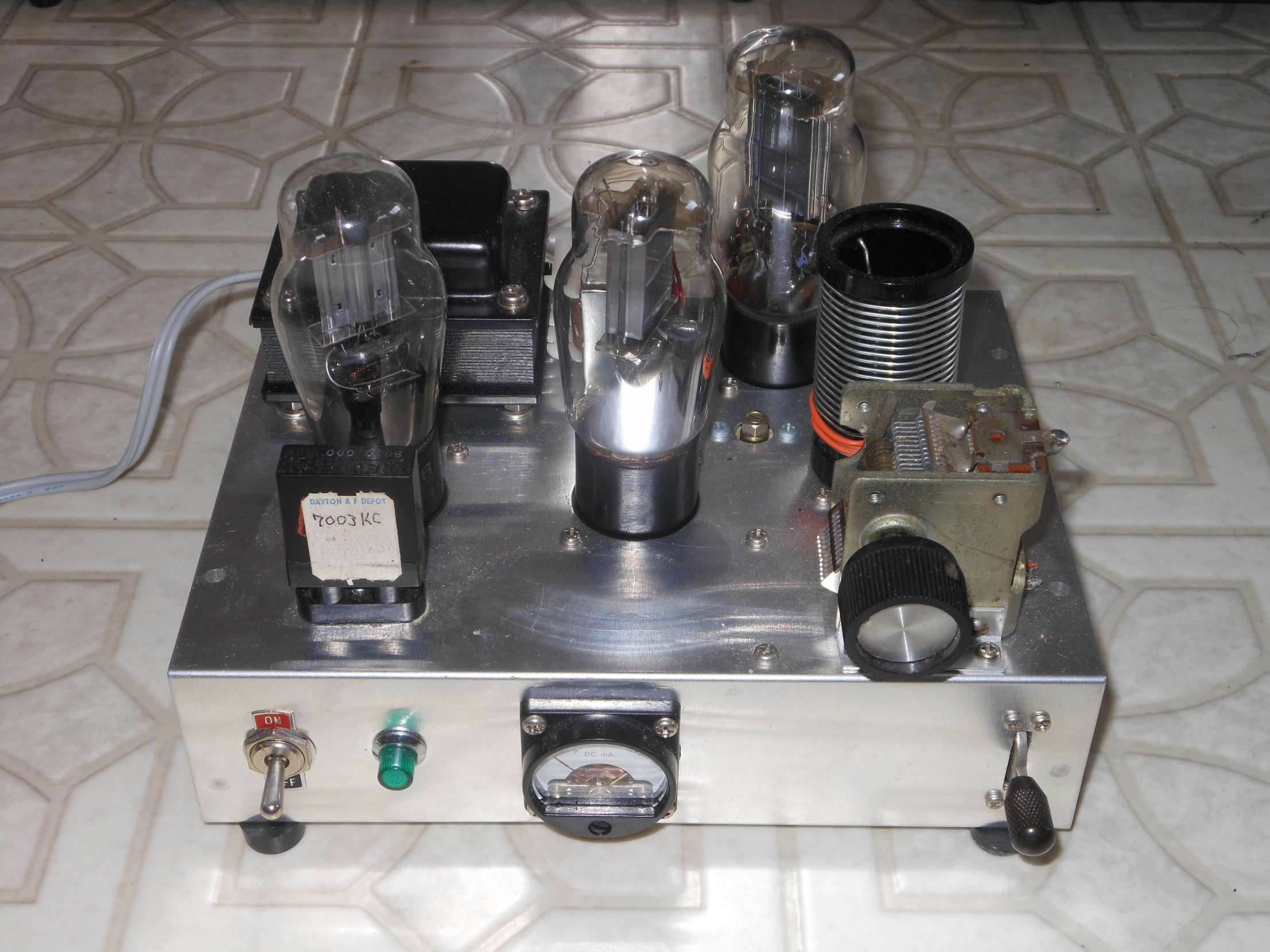 50M QRP AM 送信機キット 出力100mW【？】 電子工作パーツセット 50MHz AM送信機